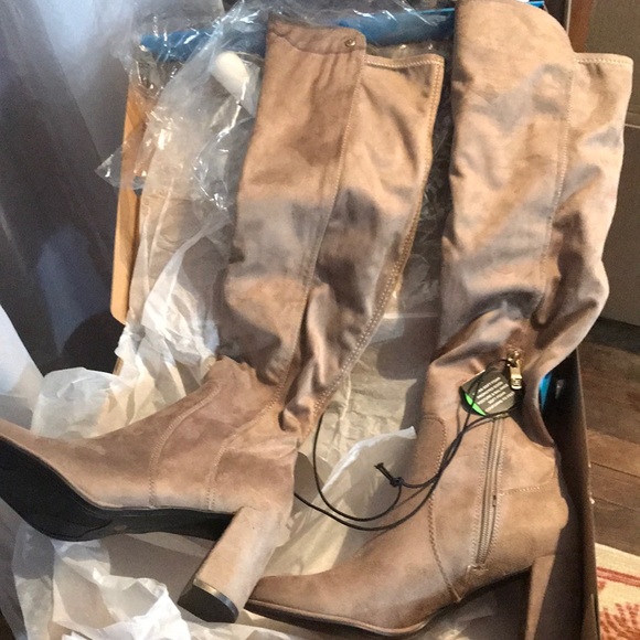 Liz Claiborne Shoes Liz Claiborne Over The Knee Boots Poshmark